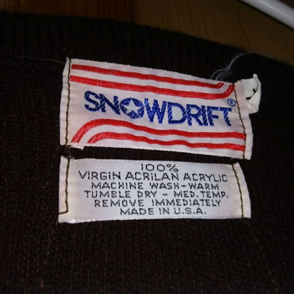 Sweater - Picture 2 of 3
